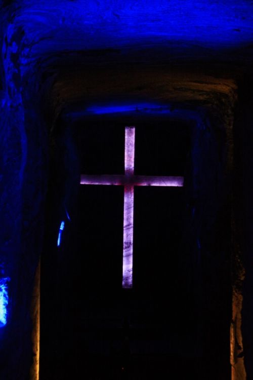 Fotografia de TATHAN NOVOA - Galeria Fotografica: ARQUITECTURA - Foto: 