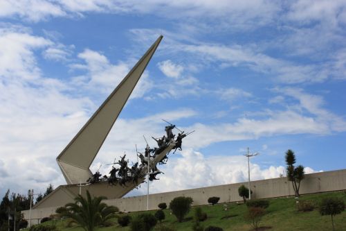 Fotografia de TATHAN NOVOA - Galeria Fotografica: ARQUITECTURA - Foto: 