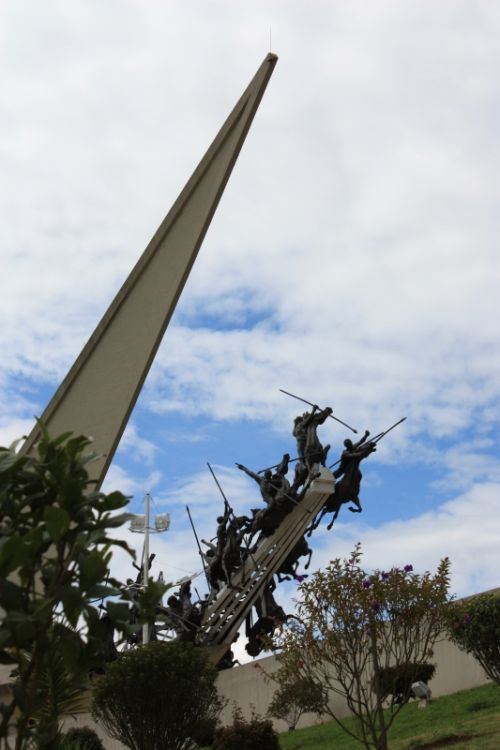 Fotografia de TATHAN NOVOA - Galeria Fotografica: ARQUITECTURA - Foto: 