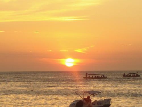 Fotografia de KGOZ - Galeria Fotografica: PASEANDO - Foto: CREPUSCULO