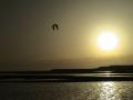 Fotos de Sin Nombre -  Foto: Seleccin - Kite Surfing into the Sunset