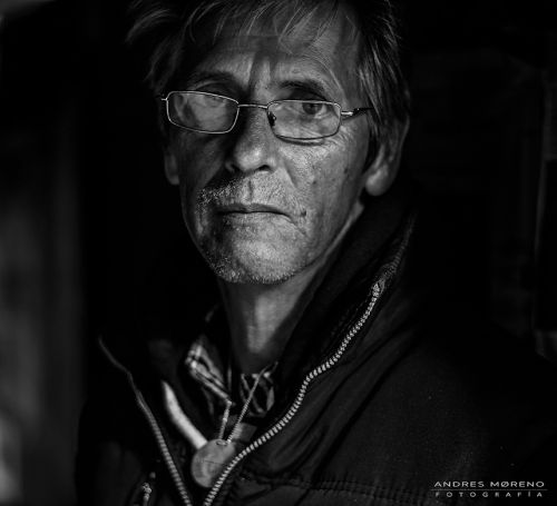 Fotografia de Andres Moreno - Galeria Fotografica: transeuntes  - Foto: 
