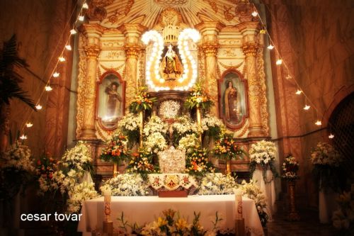 Fotografia de Cesar Tovar - Galeria Fotografica: VARIOS - Foto: iglesia