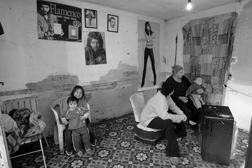 Fotografia de Vicen Llurba - Galeria Fotografica: FAMILIA GITANA - Foto: GITANOS 3