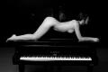 Fotos de Diego Valds -  Foto: Desnudos con piano - 