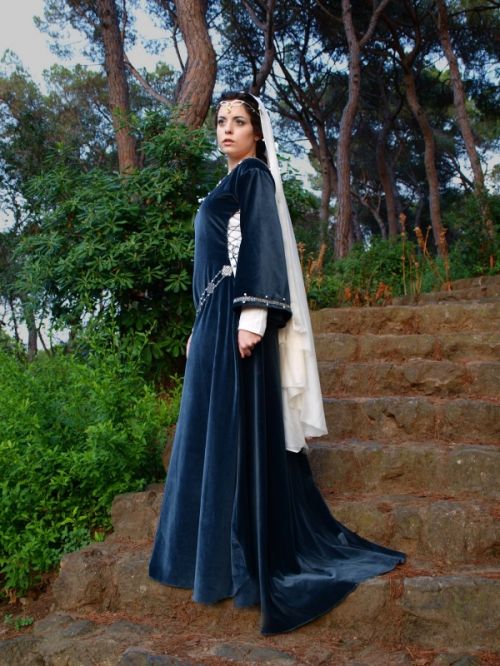 Fotografia de Costurero Real - Galeria Fotografica: Vestuario - Foto: Dama Medieval