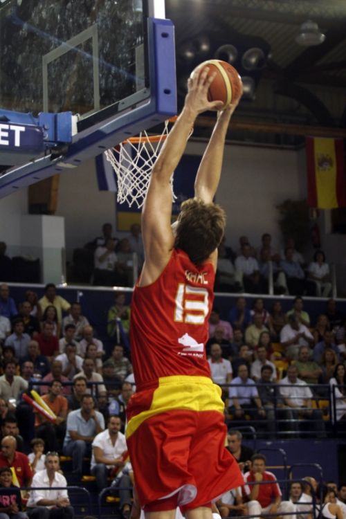 Fotografia de Ral Blangette Avalle - Galeria Fotografica: Espaa vs Cuba - Foto: 