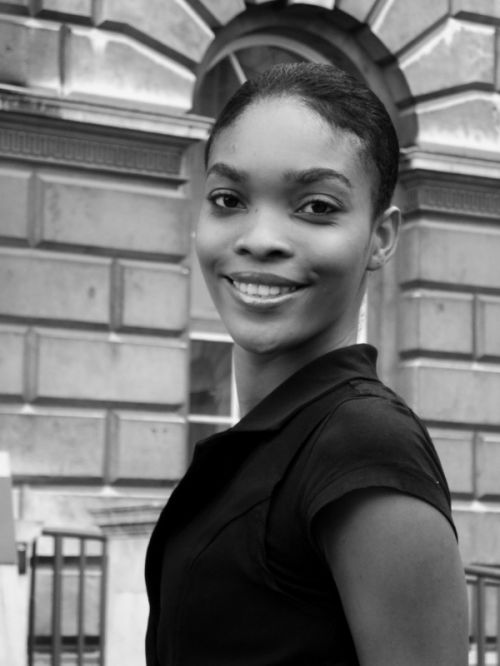 Fotografia de PEDRO GANDA - Galeria Fotografica: RETRATOS - Foto: BLACK SWAN II