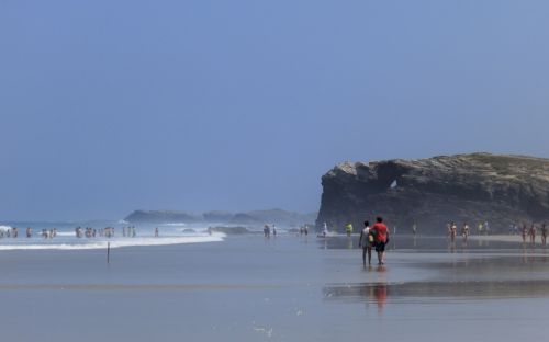 Fotografia de dekkard - Galeria Fotografica: Playas Cantabrico - Foto: Paseando por la playa