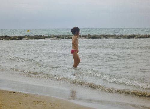 Fotografia de nirvana - Galeria Fotografica: Nios jugando en la playa - Foto: Nios jugando en la playa