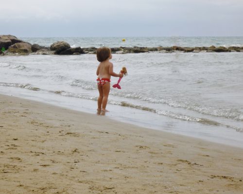 Fotografia de nirvana - Galeria Fotografica: Nios jugando en la playa - Foto: Nios jugando en la playa