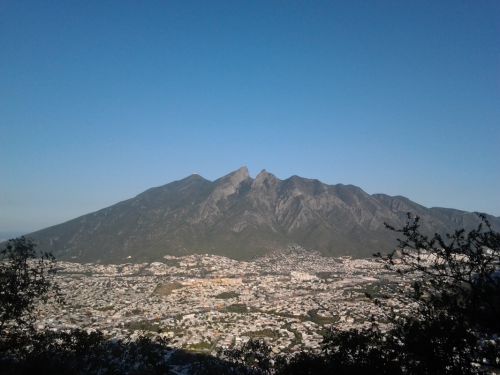 Fotografia de Jos - Galeria Fotografica: Monterrey - Foto: Cerro de la Silla