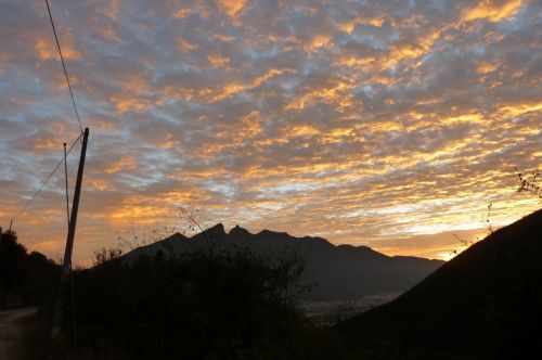 Fotografia de Jos - Galeria Fotografica: Monterrey - Foto: Amanecer en la Sierra