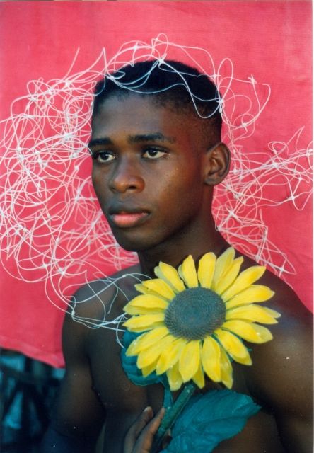 Fotografia de PEDRO GANDA - Galeria Fotografica: BOYS & FLOWERS - Foto: YOVANNYS