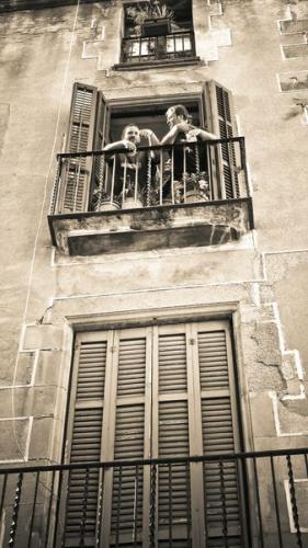 Fotografia de Pau - Galeria Fotografica: Blanco y Negro - Foto: Saludando desde el balcn