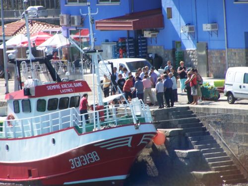 Fotografia de Fran Lpez - Galeria Fotografica: Flota Costera en Lastres - Foto: 