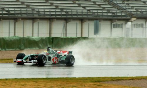 Fotografia de Jesus Maria Izquierdo De Diego - Galeria Fotografica: el mundo del motor - Foto: 