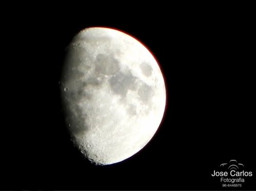 Fotografia de ZiggO - Galeria Fotografica: FOTOGRAFIA POR AQUI Y TAMBIEN POR ALLA - Foto: moon