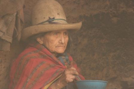 Fotografia de El Mono - Galeria Fotografica: Retratos Andinos - Foto: Esperando un futuro mejor?