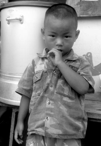 Fotografia de Ramon Toms - Galeria Fotografica: Varios - Foto: Thailandia Nio Orfanato