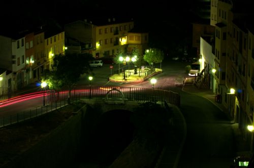 Fotografia de Tobales - Galeria Fotografica: Sierra del  Segura - Foto: Plaza Constitucion (Molinicos-Albacete)