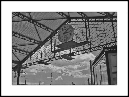 Fotografia de Roberto Lazo - Galeria Fotografica: Encuentros compartidos - Foto: Nubes con destino a..