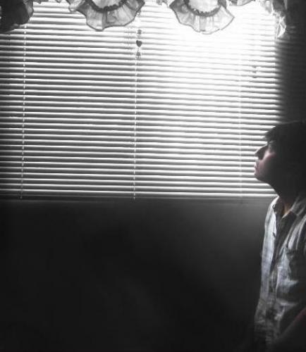 Fotografia de E-mao - Galeria Fotografica: E-mao (Photo Studio) - Foto: Luz de Ventana