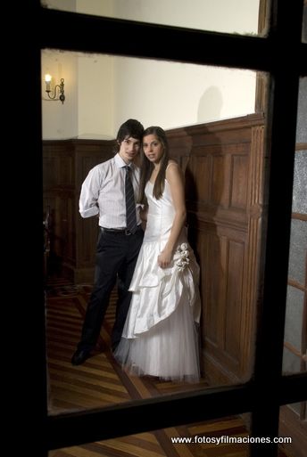 Fotografia de www.fotosyfilmaciones.com - Galeria Fotografica: Cumpleaos de 15 de Julia y Santiago - Foto: 