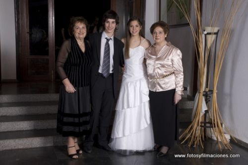 Fotografia de www.fotosyfilmaciones.com - Galeria Fotografica: Cumplea�os de 15 de Julia y Santiago - Foto: 