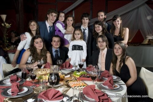 Fotografia de www.fotosyfilmaciones.com - Galeria Fotografica: Cumpleaos de 15 de Julia y Santiago - Foto: 
