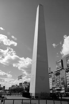 Fotografia de Oliver Echeverra - Galeria Fotografica: BsAs/09 - Buenos Aires/Setiembre - Foto: Obelisco