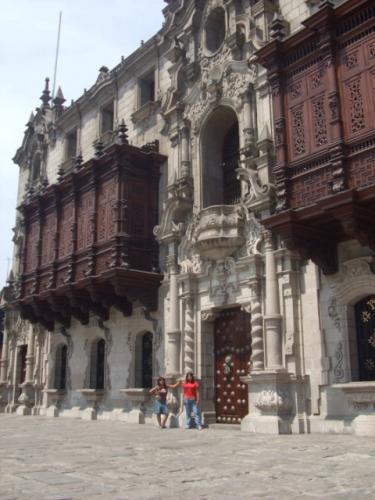 Fotografia de cdiaz - Galeria Fotografica: Plaza Mayor de Lima - Foto: El Costado de la Catedral								