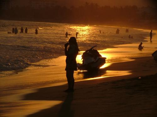 Fotografia de Sergio R. - Galeria Fotografica: De paseo - Foto: Atardecer Colima 2