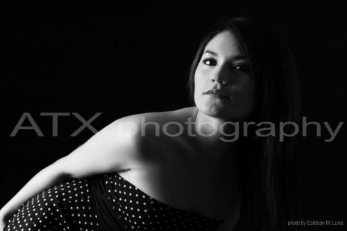 Fotografia de ATXphotography - Galeria Fotografica: MODELO EN ESTUDIO - Foto: Alejandra Mendez / Esteban M. Luna