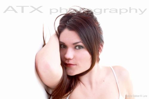 Fotografia de ATXphotography - Galeria Fotografica: MODELO EN ESTUDIO - Foto: Alejandra Mendez / Esteban M. Luna