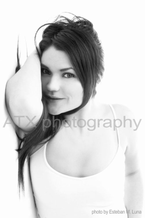 Fotografia de ATXphotography - Galeria Fotografica: MODELO EN ESTUDIO - Foto: Alejandra Mendez / Esteban M. Luna