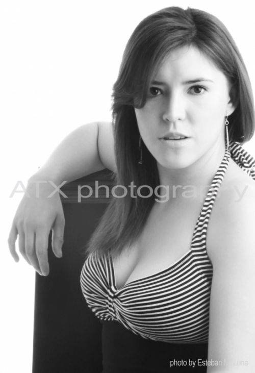 Fotografia de ATXphotography - Galeria Fotografica: MODELO EN ESTUDIO - Foto: Monserrat Flores / Esteban M. Luna