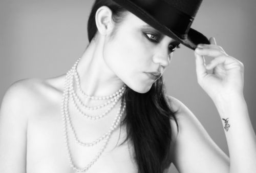 Fotografia de ATXphotography - Galeria Fotografica: MODELO EN ESTUDIO - Foto: Alejandra Mendez / Esteban M. Luna