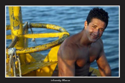 Fotografia de JC - Galeria Fotografica: En Alta Mar - Foto: Boya