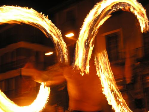 Fotografia de Sin Nombre - Galeria Fotografica: arte de calle - Foto: Dragones rojos