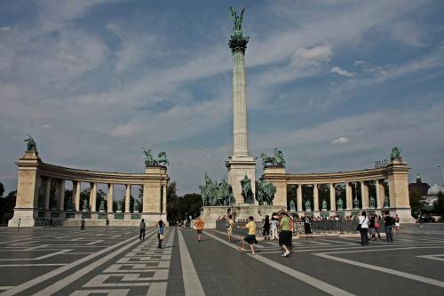 Fotografia de diego - Galeria Fotografica: Budapest - Foto: plaza de museos								