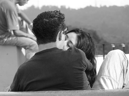 Fotografia de Juan Jos� Mart�nez Nogueira - Galeria Fotografica: Blanco y Negro - Foto: El Beso