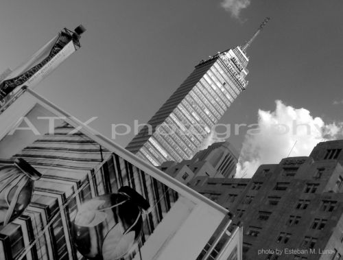 Fotografia de ATXphotography - Galeria Fotografica: ARQUITECTURA - Foto: TORRE LATINOAMERICANA / Esteban M. Luna