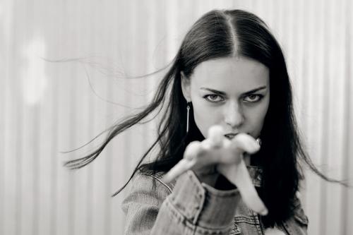 Fotografia de Yuliya Mazilova - Galeria Fotografica: Svetlana - Foto: Devil inside