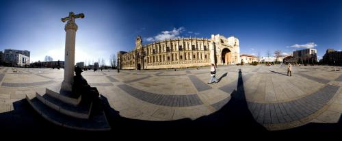 Fotografia de Carlos Cazurro - Galeria Fotografica: Panormicas 360 grados - Foto: plaza de san marcos de len