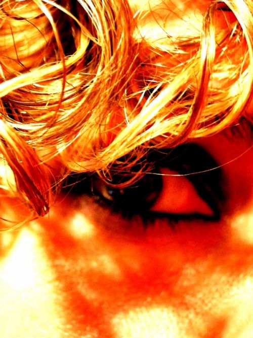 Fotografia de LISA BAES  - Galeria Fotografica: MIRADA - Foto: 