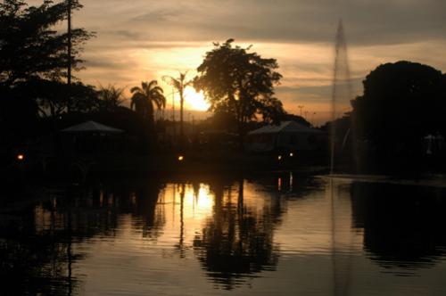 Fotografia de jimenez produciones. - Galeria Fotografica: Momentos. - Foto: 	Serie Atardecer							