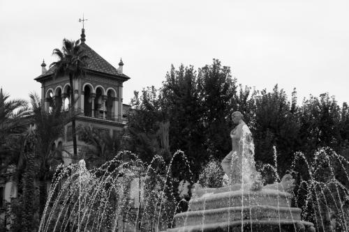 Fotografia de fotololo - Galeria Fotografica: SEVILLA - Foto: puerta jerez							