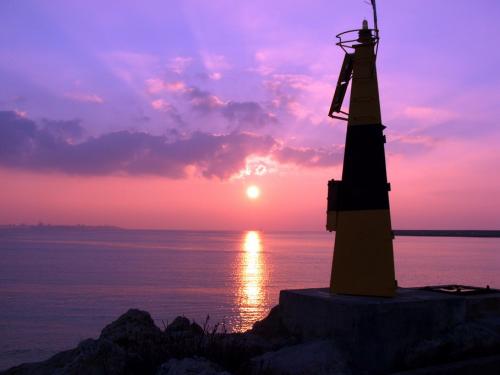 Fotografia de Santaolalla - Galeria Fotografica: Ocasos - Foto: faro del Guadalete