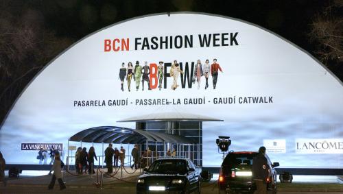 Fotografia de Pere Hierro-Estudis&Fashion - Galeria Fotografica: Fashion-week-Gaudi - Foto: Fashion nigth